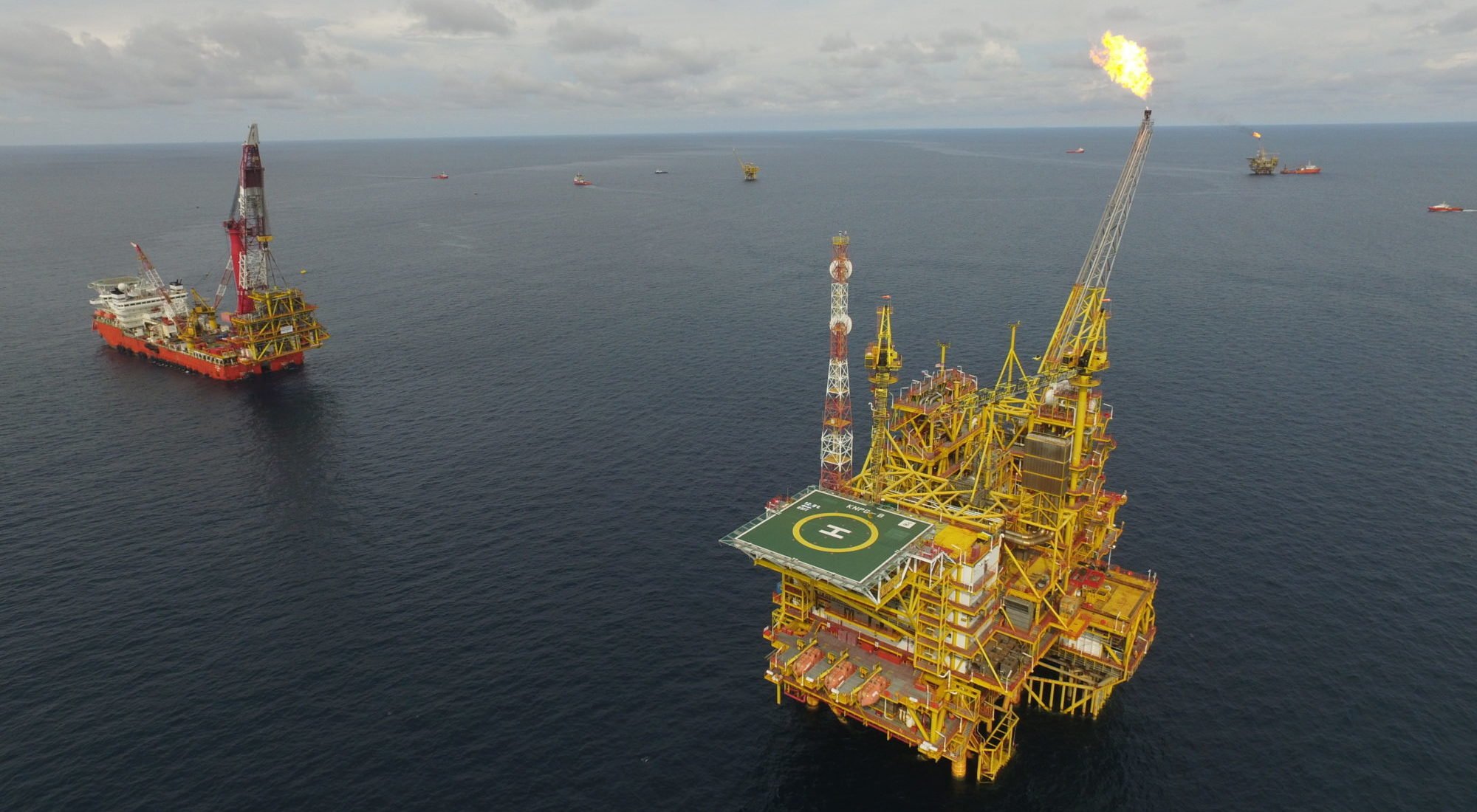 Oil and gas drone sales services